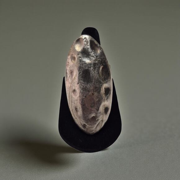 Oversized Plated Gothic Ring Size 5.5 - Picture 1 of 6